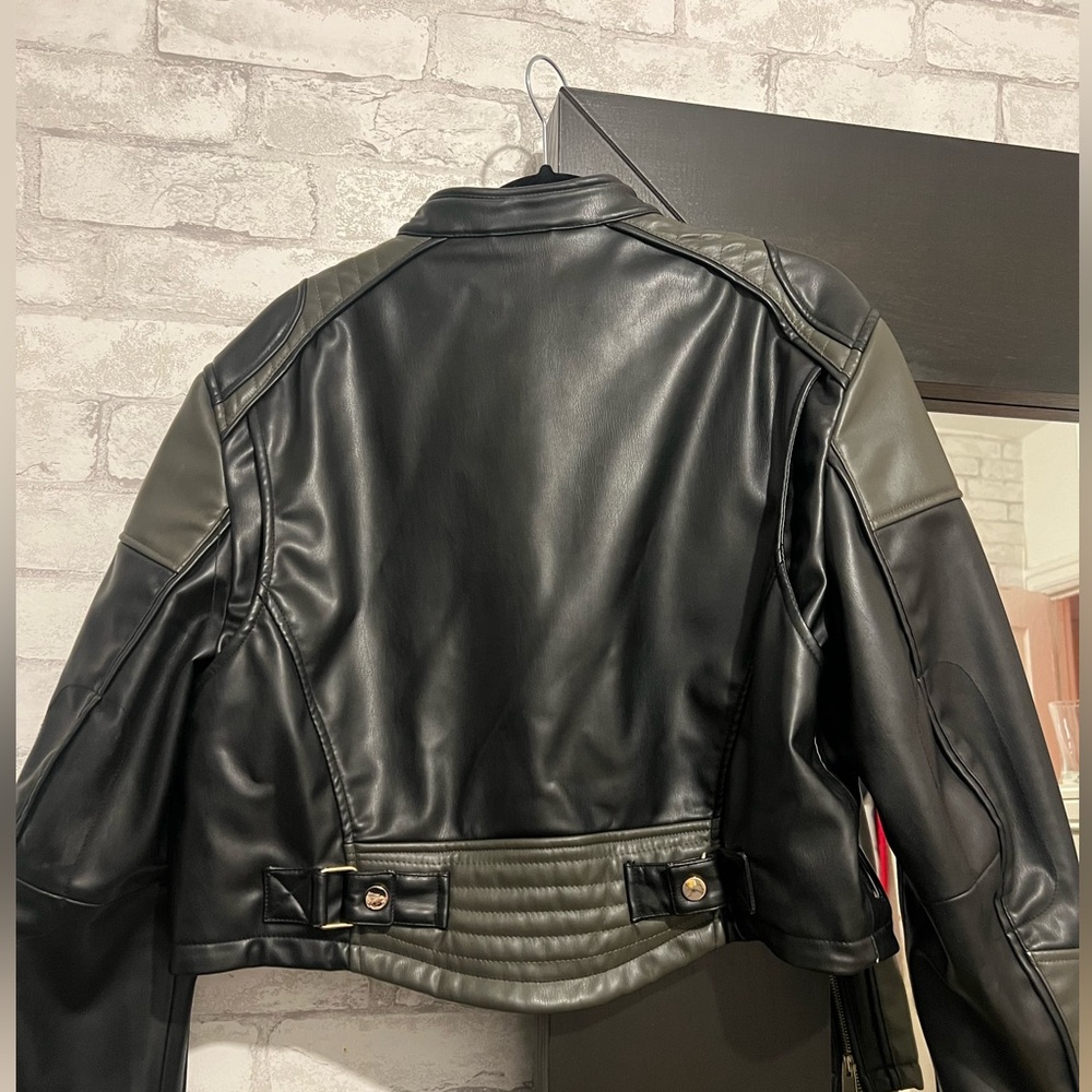 Zara Leather Jacket - Picture 2 of 3